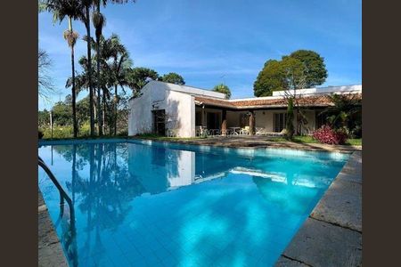 8_photo/94cfaa9e0f.813e0fc0a92df6ab-ATLAS-251ede3d-8df1-44ea-8a42-371368add344.jpg de casa à venda com 4 quartos, 800m² em Parque Silvino Pereira, Cotia