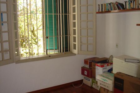 10_photo/94cfaa9e0f.813e0fc0a92df6ab-ATLAS-2ffd2046-c168-4343-a488-4b00566d01b4.jpg de casa à venda com 5 quartos, 790m² em Parque Silvino Pereira, Cotia