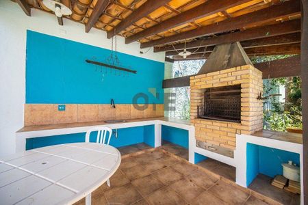 11_photo/94cfaa9e0f.813e0fc0a92df6ab-ATLAS-3677b423-bb7c-40ec-8252-4901d88b74cb.jpg de casa à venda com 5 quartos, 757m² em Parque Silvino Pereira, Cotia