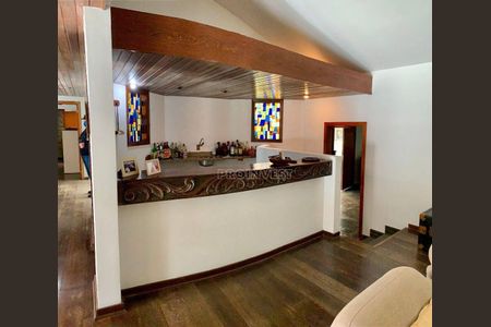 4_photo/94cfaa9e0f.813e0fc0a92df6ab-ATLAS-7e54e664-e817-4480-85bd-14a939516f4b.jpg de casa à venda com 5 quartos, 790m² em Parque Silvino Pereira, Cotia