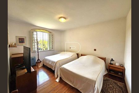 11_photo/94cfaa9e0f.813e0fc0a92df6ab-ATLAS-84fca7cc-fbbf-4f40-85f2-9033565d60f0.jpg de casa à venda com 5 quartos, 790m² em Parque Silvino Pereira, Cotia