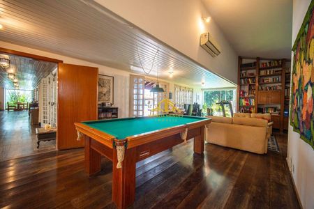 39_photo/94cfaa9e0f.813e0fc0a92df6ab-ATLAS-9bbfea14-6562-4e75-8078-e925fbb5567a.jpg de casa à venda com 5 quartos, 756m² em Parque Silvino Pereira, Cotia