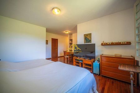 31_photo/94cfaa9e0f.813e0fc0a92df6ab-ATLAS-bea9a20b-80c7-4c8b-be68-83251dd23276.jpg de casa à venda com 5 quartos, 756m² em Parque Silvino Pereira, Cotia