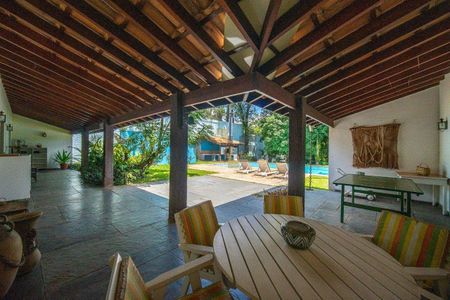 34_photo/94cfaa9e0f.813e0fc0a92df6ab-ATLAS-d746be98-e26a-40ee-a0a9-96720f980c57.jpg de casa à venda com 5 quartos, 757m² em Parque Silvino Pereira, Cotia