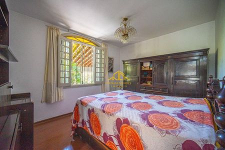 13_photo/94cfaa9e0f.813e0fc0a92df6ab-ATLAS-d88aeab0-410d-4900-abc4-ceb8f01f8627.jpg de casa à venda com 5 quartos, 756m² em Parque Silvino Pereira, Cotia