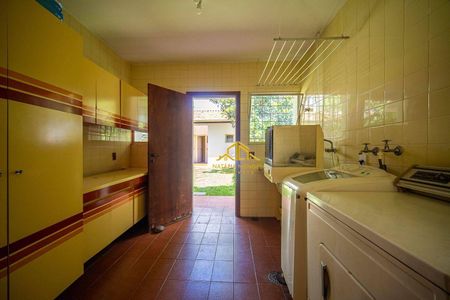 41_photo/94cfaa9e0f.813e0fc0a92df6ab-ATLAS-ecee18e5-6a84-4f75-a8b4-296ce4c2562c.jpg de casa à venda com 5 quartos, 756m² em Parque Silvino Pereira, Cotia