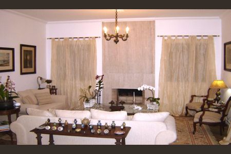 11_photo/94cfaa9e1f.e2451d589f4ca2b2-ATLAS-333f7239-7d4e-42f1-97c5-e4e7c6e75de0.jpg de casa à venda com 5 quartos, 625m² em Vila Santo Antonio de Carapicuiba, Cotia