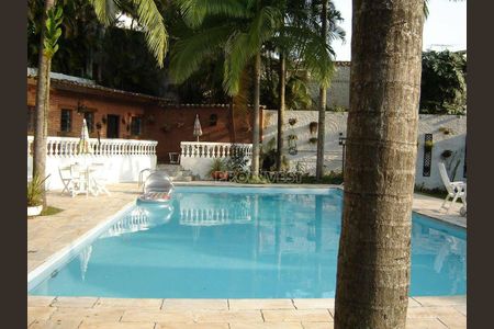 5_photo/94cfaa9e1f.e2451d589f4ca2b2-ATLAS-34f88211-1b9b-41d1-8e07-ee328fd572f8.jpg de casa à venda com 5 quartos, 625m² em Vila Santo Antonio de Carapicuiba, Cotia