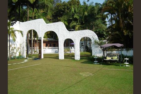 33_photo/94cfaa9e1f.e2451d589f4ca2b2-ATLAS-b67a1c01-7966-4aa7-b972-da94785c6355.jpg de casa à venda com 5 quartos, 625m² em Vila Santo Antonio de Carapicuiba, Cotia