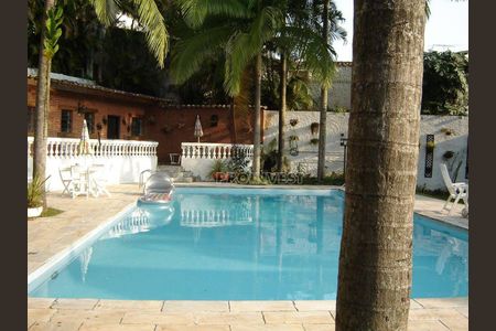 6_photo/94cfaa9e1f.e2451d589f4ca2b2-ATLAS-eaf77114-53c4-440b-81d2-91cf2e4a43e7.jpg de casa à venda com 5 quartos, 625m² em Vila Santo Antonio de Carapicuiba, Cotia