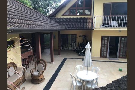 41_photo/94cfaa9e3d.ceff8192393c33de-ATLAS-ca0984c6-96c2-4877-a2b1-12dbc5010292.jpg de casa à venda com 3 quartos, 438m² em Parque Silvino Pereira, Cotia