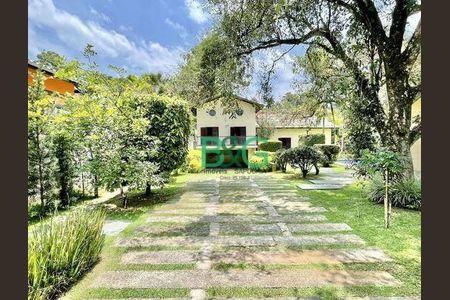 8_photo/94cfaa9e41.df2406aa61ba3211-ATLAS-52708bb2-ad31-44be-8c31-041834a3a630.jpg de casa à venda com 4 quartos, 414m² em Parque Silvino Pereira, Cotia