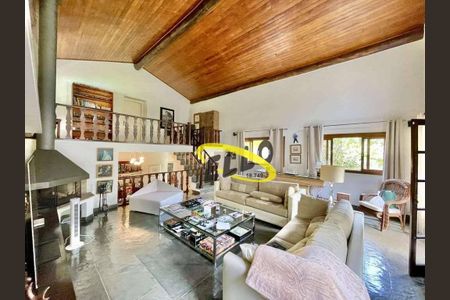 7_photo/94cfaa9e41.df2406aa61ba3211-ATLAS-cf22f7d7-2316-47c0-8433-ba46ecae2fcc.jpg de casa à venda com 4 quartos, 414m² em Parque Silvino Pereira, Cotia