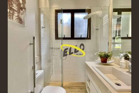 3_photo/94cfaa9e41.df2406aa61ba3211-ATLAS-d860476f-0658-4be9-84cc-6161d1efeaa3.jpg de casa à venda com 4 quartos, 414m² em Parque Silvino Pereira, Cotia