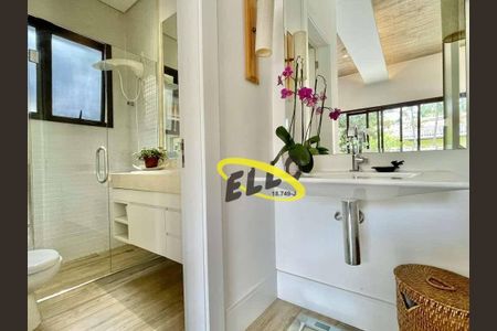 5_photo/94cfaa9e41.df2406aa61ba3211-ATLAS-fad3c837-3f0d-4c99-b183-a87fe6c7980f.jpg de casa à venda com 4 quartos, 414m² em Parque Silvino Pereira, Cotia