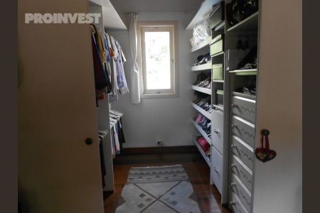 9_photo/94cfaa9e5b.7d44486df2fbe63f-ATLAS-2ce1c293-61d8-4f24-a2f5-1b0b2d9fd715.jpg de casa à venda com 3 quartos, 350m² em Parque Silvino Pereira, Cotia