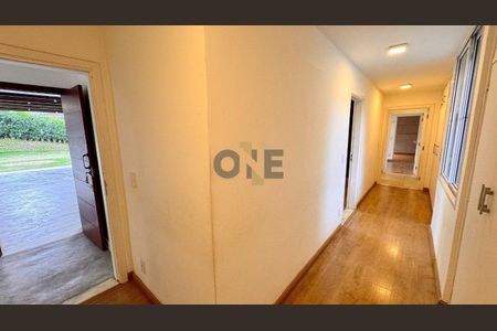 2_photo/94cfaa9e65.906020ab0bc1df8b-ATLAS-7cf9ec67-9732-45a5-b63d-22f5ba8b2293.jpg de casa à venda com 3 quartos, 405m² em Parque Silvino Pereira, Cotia