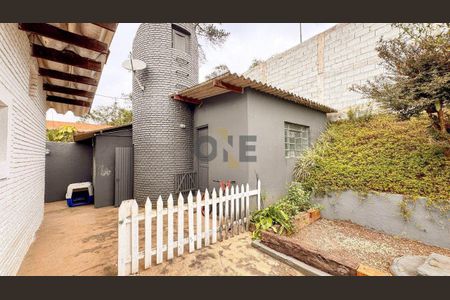 10_photo/94cfaa9e65.906020ab0bc1df8b-ATLAS-a3ede8ff-ad36-46bd-a8eb-671812e91cac.jpg de casa à venda com 3 quartos, 405m² em Parque Silvino Pereira, Cotia