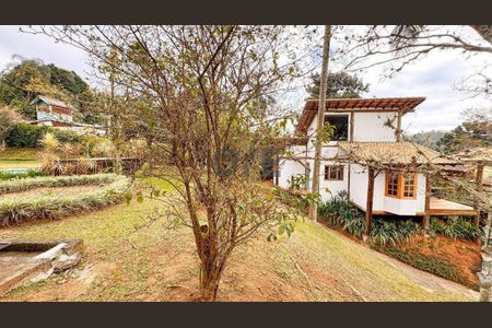 49_photo/94cfaa9e65.906020ab0bc1df8b-ATLAS-c6cbdc75-3e56-46a3-86b5-bdfa39b6c7ce.jpg de casa à venda com 3 quartos, 405m² em Parque Silvino Pereira, Cotia