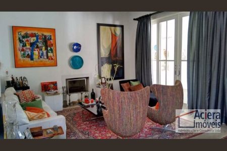 11_photo/94cfaa9e73.0a87912f0f0487ba-ATLAS-b3c9a45d-3aa1-43e4-b39b-5ef3a0614b30.jpg de casa à venda com 4 quartos, 1100m² em Parque Silvino Pereira, Cotia