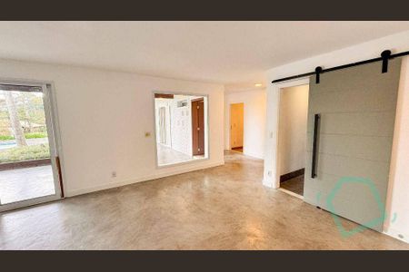 7_photo/94cfaa9e91.17ba297627d3aacb-ATLAS-2765116d-5ea0-4e03-830e-0105af61509a.jpg de casa à venda com 3 quartos, 405m² em Chácara Eliana, Cotia