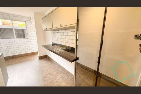 8_photo/94cfaa9e91.17ba297627d3aacb-ATLAS-2e8c0b5b-04b0-45ef-9c68-a7e7c5ac4828.jpg de casa à venda com 3 quartos, 405m² em Chácara Eliana, Cotia