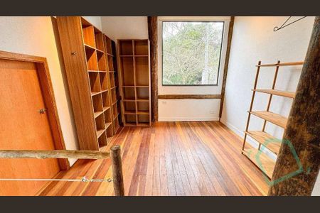 3_photo/94cfaa9e91.17ba297627d3aacb-ATLAS-49ddf63b-3a1f-4edb-8879-cbd5ddd7e1af.jpg de casa à venda com 3 quartos, 405m² em Chácara Eliana, Cotia