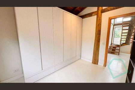 6_photo/94cfaa9e91.17ba297627d3aacb-ATLAS-c7e0966c-677d-4e95-beeb-a77cfa854727.jpg de casa à venda com 3 quartos, 405m² em Chácara Eliana, Cotia