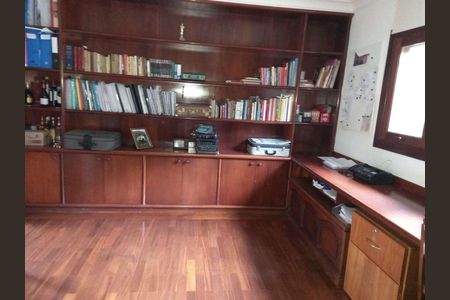 44_photo/94cfaa9ea3.b63fb19834d8465e-ATLAS-8504c636-e41d-40ca-8f38-5330e57ba9ed.jpg de casa de condomínio à venda com 3 quartos, 505m² em Jardim Mediterraneo, Cotia