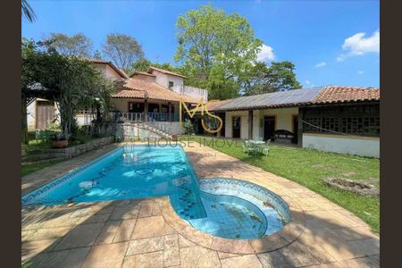 4_photo/94cfaa9ea3.ef8b5548d1c5a743-ATLAS-b5e435f1-8d1f-40d8-8387-94444e0ff41c.jpg de casa de condomínio à venda com 3 quartos, 545m² em Jardim Mediterraneo, Cotia