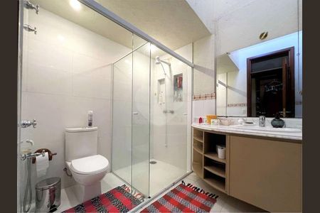 26_photo/94cfaa9ebd.ef8b5548d1c5a743-ATLAS-02b7ae41-3ebf-446f-a4e3-a525aec18668.jpg de casa de condomínio à venda com 5 quartos, 1333m² em Jardim Mediterraneo, Cotia