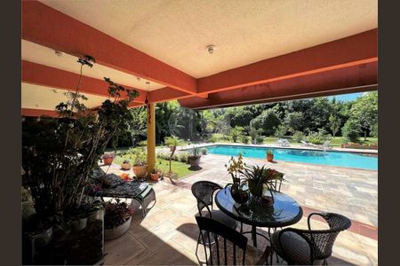 34_photo/94cfaa9ebd.ef8b5548d1c5a743-ATLAS-aab11d2f-31dd-412e-a375-3fc2f70c95c8.jpg de casa de condomínio à venda com 5 quartos, 1333m² em Jardim Mediterraneo, Cotia