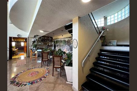 6_photo/94cfaa9ebd.ef8b5548d1c5a743-ATLAS-c5e73bfd-3b96-43cd-9fb1-10fd127626f4.jpg de casa de condomínio à venda com 5 quartos, 1333m² em Jardim Mediterraneo, Cotia