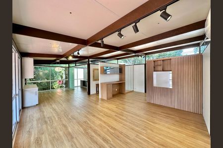 41_photo/94cfaa9f6f.447a9fcdafd242e8-ATLAS-1be1e9b4-a63f-4e57-945b-f4db1b9cc436.jpg de casa à venda com 3 quartos, 344m² em Vila Santo Antonio de Carapicuiba, Cotia