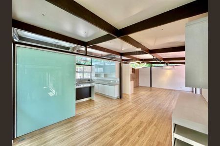 10_photo/94cfaa9f6f.447a9fcdafd242e8-ATLAS-a4ddbb99-5b66-4178-bbea-d7821f8d3af5.jpg de casa à venda com 3 quartos, 344m² em Vila Santo Antonio de Carapicuiba, Cotia