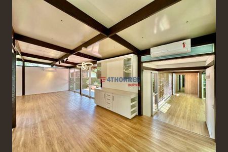 17_photo/94cfaa9f6f.4d70aa248c675aee-ATLAS-6393d514-9e62-4beb-977b-977e06eee00e.jpg de casa à venda com 3 quartos, 345m² em Vila Santo Antonio de Carapicuiba, Cotia