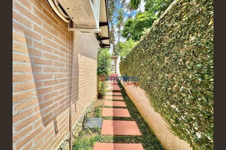 32_photo/94cfaa9f6f.4d70aa248c675aee-ATLAS-7788b096-00d3-413a-8a82-7db585f1ddf4.jpg de casa à venda com 3 quartos, 345m² em Vila Santo Antonio de Carapicuiba, Cotia