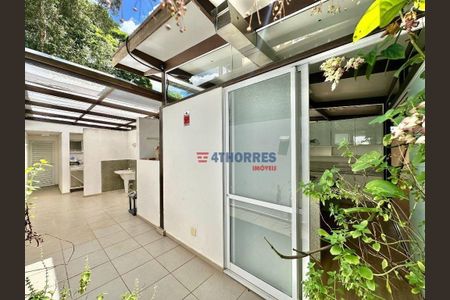 33_photo/94cfaa9f6f.4d70aa248c675aee-ATLAS-b7d3e176-b358-45c0-a9a3-77be6dbfc857.jpg de casa à venda com 3 quartos, 345m² em Vila Santo Antonio de Carapicuiba, Cotia