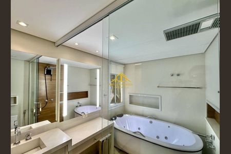 25_photo/94cfaa9f6f.6b2453e70642c87c-ATLAS-29d395f3-e601-45aa-8e34-e9b0ebeb5640.jpg de casa à venda com 3 quartos, 345m² em Vila Santo Antonio de Carapicuiba, Cotia