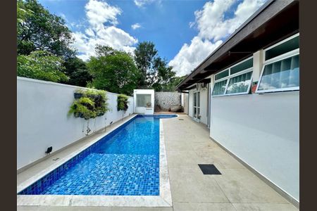 11_photo/94cfaa9f6f.ec45c5915be217bb-ATLAS-293b3bce-eba5-4f2b-a64d-ce86d788edc6.jpg de casa à venda com 3 quartos, 344m² em Vila Santo Antonio de Carapicuiba, Cotia