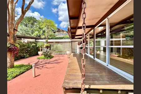 16_photo/94cfaa9f6f.ec45c5915be217bb-ATLAS-4973dbd5-2b47-479d-ae4e-4c722cf811e8.jpg de casa à venda com 3 quartos, 344m² em Vila Santo Antonio de Carapicuiba, Cotia