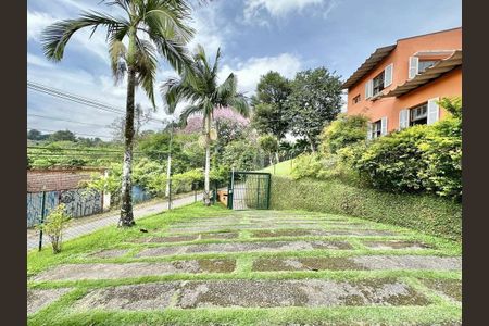 7_photo/94cfaa9f89.44cb305f75931be4-ATLAS-87926a6e-cfae-4e51-87a2-2f36d75ec0b3.jpg de casa à venda com 4 quartos, 218m² em Vila Santo Antonio de Carapicuiba, Cotia