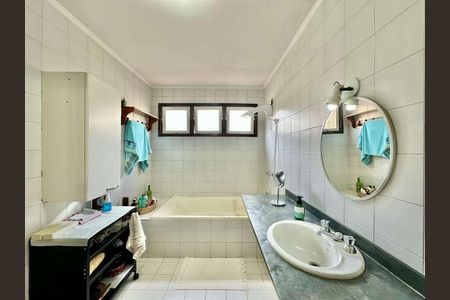 9_photo/94cfaa9f89.635c8ac8e3a3f6a1-ATLAS-65baa5ff-6d0d-4e0b-b5ab-7f5b2673ca93.jpg de casa à venda com 4 quartos, 218m² em Vila Santo Antonio de Carapicuiba, Cotia