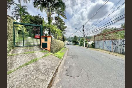 12_photo/94cfaa9f89.635c8ac8e3a3f6a1-ATLAS-9c511ac7-90f8-4848-80a5-2691930e2f41.jpg de casa à venda com 4 quartos, 218m² em Vila Santo Antonio de Carapicuiba, Cotia