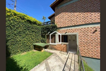 4_photo/94cfaa9fb9.2f15d505e37c7ac5-ATLAS-14cef739-a6bb-424f-aa3e-73e23efbd338.jpg de casa para alugar com 4 quartos, 300m² em Vila Santo Antônio, Cotia