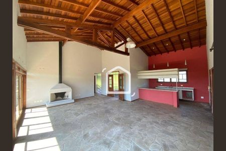 5_photo/94cfaa9fb9.2f15d505e37c7ac5-ATLAS-b40e96c9-e81e-42a4-8fcd-d57796648b85.jpg de casa para alugar com 4 quartos, 300m² em Vila Santo Antônio, Cotia