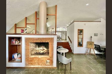 4_photo/94cfaa9fd3.35d24a91d38785f4-ATLAS-56c24b2d-24b1-4435-be80-de4e5e22d9bc.jpg de casa à venda com 4 quartos, 253m² em Vila Santo Antonio de Carapicuiba, Cotia