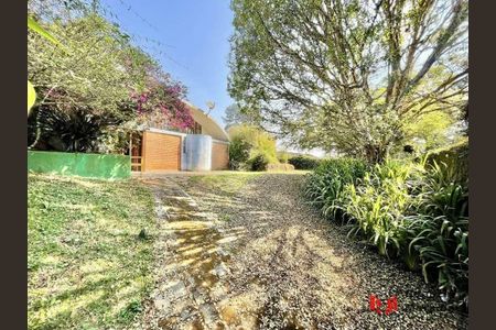 7_photo/94cfaa9fd3.35d24a91d38785f4-ATLAS-91cf0664-6ade-4a79-8b1a-901cfdd04fda.jpg de casa à venda com 3 quartos, 253m² em Vila Santo Antonio de Carapicuiba, Cotia