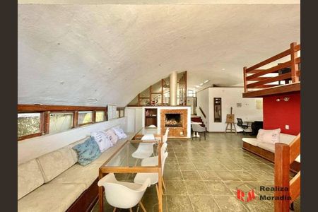 31_photo/94cfaa9fd3.35d24a91d38785f4-ATLAS-adcc818f-b35a-43b3-a47b-90e21cf45bc4.jpg de casa à venda com 3 quartos, 253m² em Vila Santo Antonio de Carapicuiba, Cotia