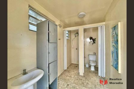 18_photo/94cfaa9fd3.35d24a91d38785f4-ATLAS-cf9e5461-ce2a-4405-8da6-bb4fdbf980cc.jpg de casa à venda com 3 quartos, 253m² em Vila Santo Antonio de Carapicuiba, Cotia